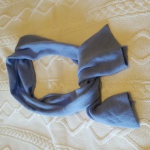 100% Cashmere Blue Neck Scarf